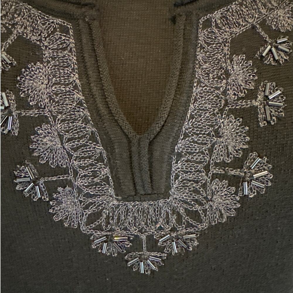 Tommy Bahama Black Pickford Embellished Split Neck Sweater Dress 3/4 Sleeve Sz S - Picture 4 of 14